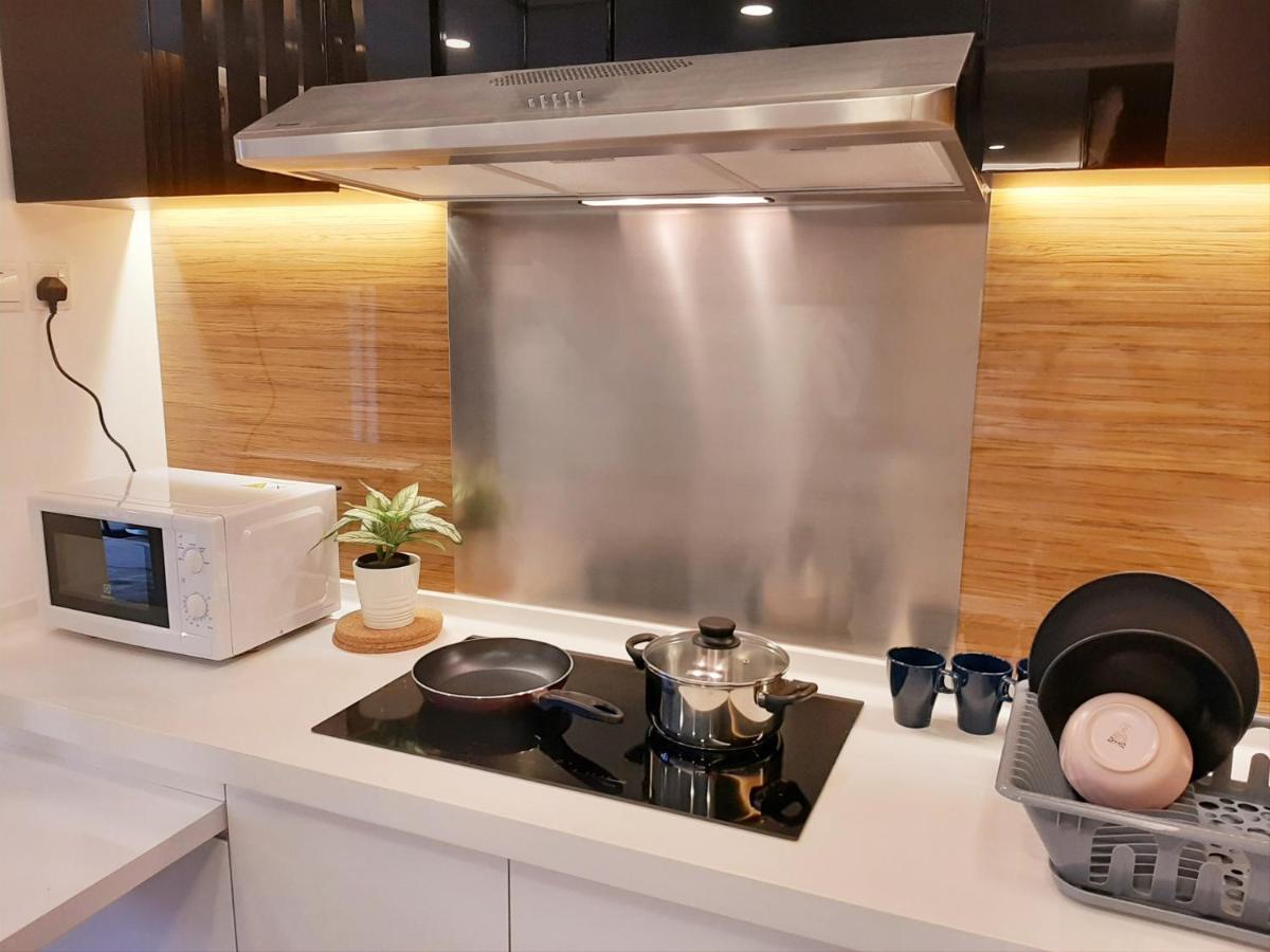 Symphony Tower Studio@balakong Apartment Seri Kembangan